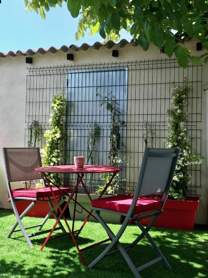 Guesthouse La Costiere - Logements Independants - Espace Piscine Jacuzzi 吕内尔 外观 照片