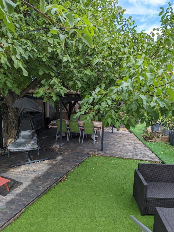 Guesthouse La Costiere - Logements Independants - Espace Piscine Jacuzzi 吕内尔 外观 照片