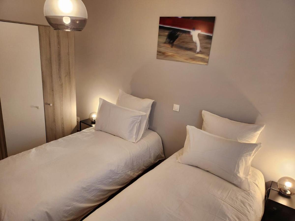 Guesthouse La Costiere - Logements Independants - Espace Piscine Jacuzzi 吕内尔 外观 照片