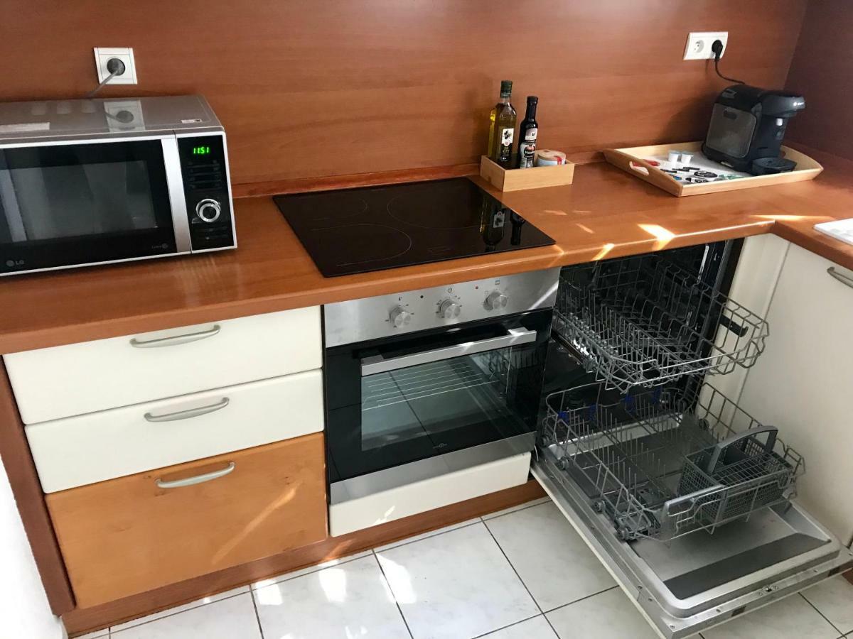 Guesthouse La Costiere - Logements Independants - Espace Piscine Jacuzzi 吕内尔 外观 照片